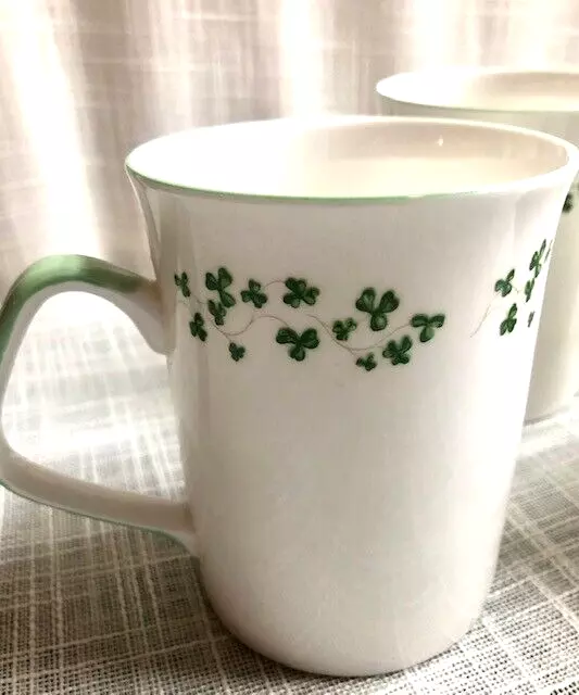 Vintage Royal Crest Set of 4 Shamrock Clover Mugs Fine Bone China. St. Patricks