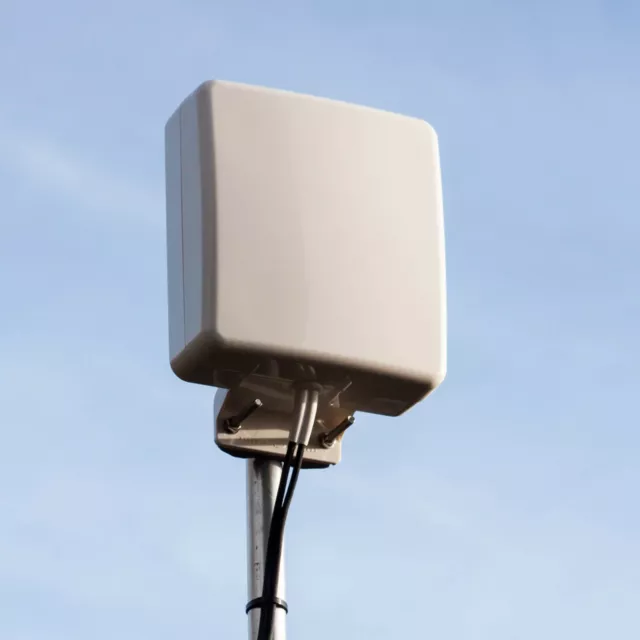 5G/4G Directional Outdoor External Antenna ZTE MC801A MU5001 Three 5G Hub 2x TS9