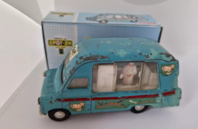 Vintage Triang Spot On 265 Tonibell Bedford Ice Cream Van