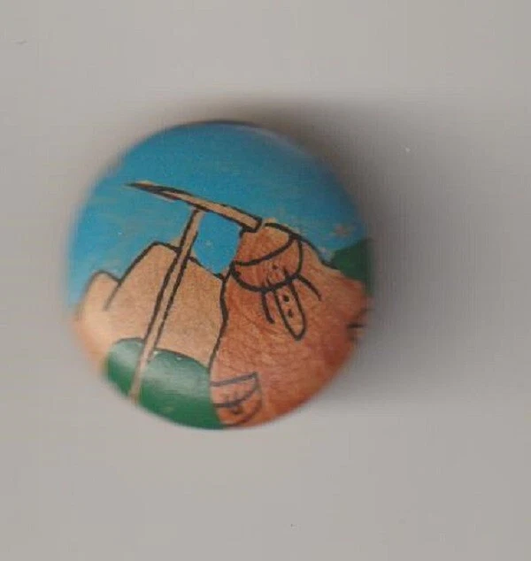 Bouton ancien en bois peint à la main alpinisme Sac à dos piollet  montagne 2cm