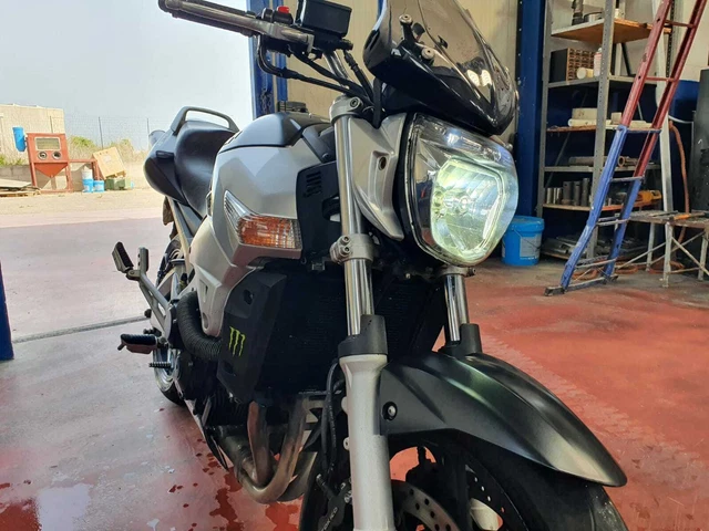 Suzuki Gsr 600 Suzuki Gsr 600