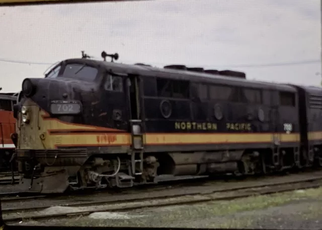 Vtg 35mm Slide Northern Pacific Railroad Train Engine 702 Duplicate