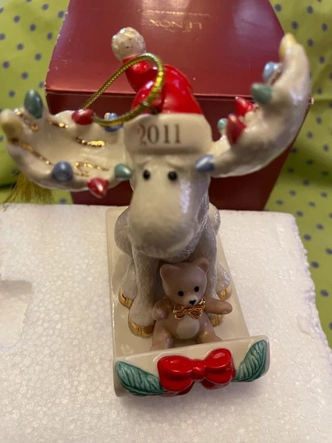 Lenox Ornament 2011 Merry Moosecapades Moose on Sled Annual Box Never Used