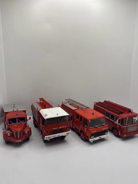 Lot De 2 Camions De Pompiers Miniatures - Renault & Berliet 1:43 - Salvat