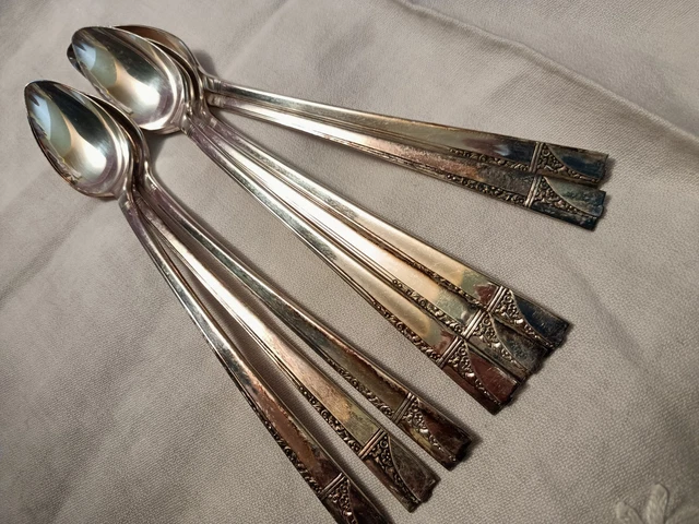 thumbnail interactive-video image 1 of Oneida Caprice Silverplate Flatware – Nobility Plate, Your Choice Of Pieces 1 of 5