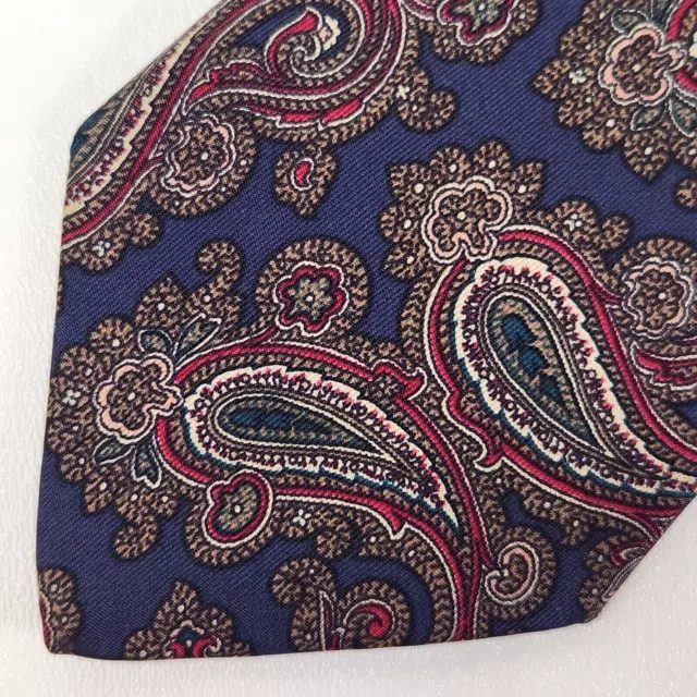 JOS A BANK CLOTHIERS Tie Mens 57" x 3" Navy Blue Paisley Silk Skinny USA