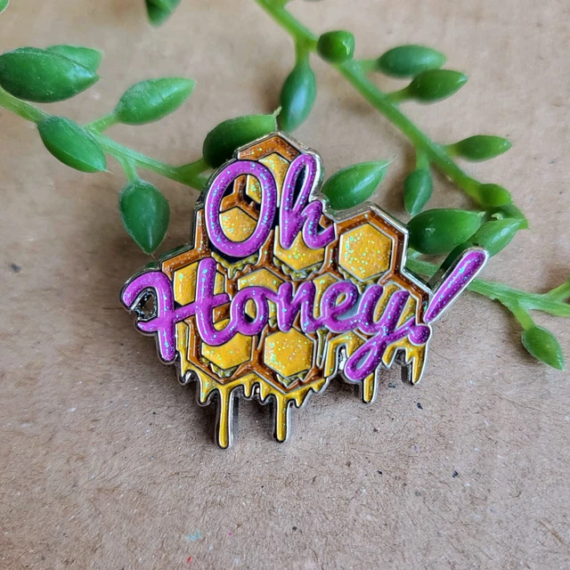 RuPaul's Drag Race Stars Trixie Mattel And Kim Chi Launch BFF4EVR - Foto 5