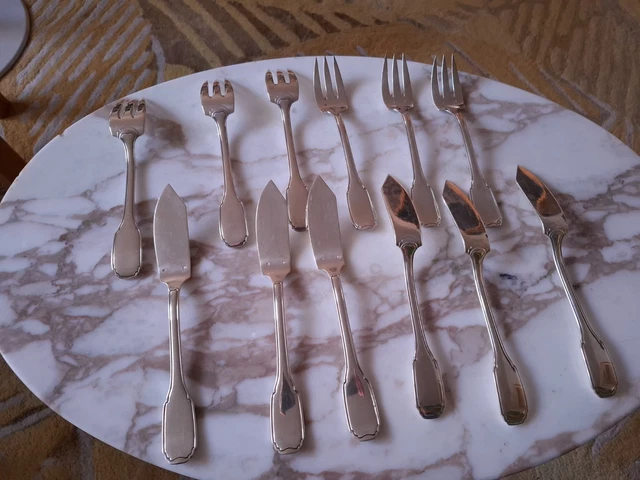 Service A Poisson Metal Argente De 26 Pieces Modele A La