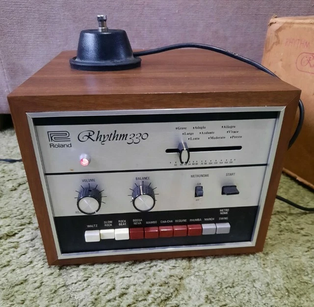 ROLAND TR 330 ARRANGEUR rythmique vintage batterie et p dale EUR