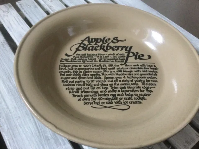 Vintage Pearsons Of Chesterfield,  Apple and  Blackberry Stoneware Pie Dish.