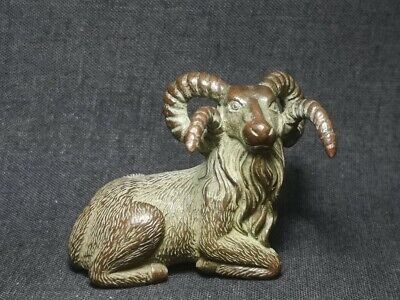 Collection Old China Bronze Carving Sheep Statue Paperweight Family Decoration