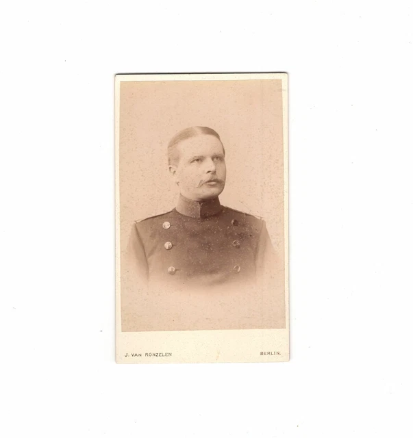 CDV Foto Soldat - Berlin 1880er