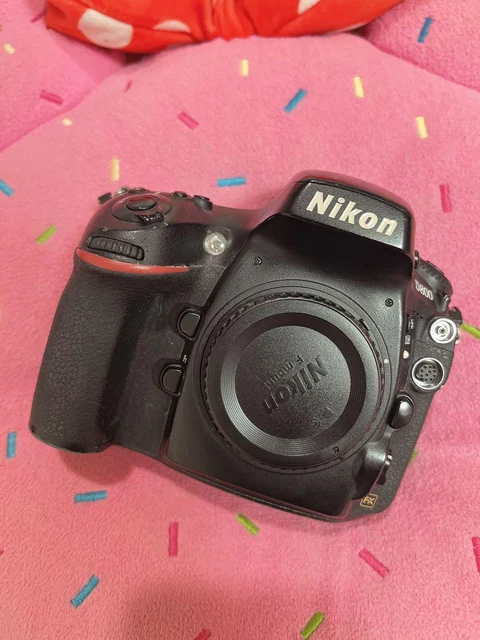 NIKON D800 36.3MP FX Digital SLR Camera Body USED from japan working