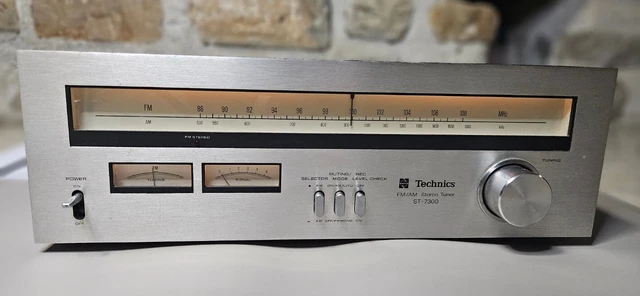 RADIO PORTATILE VINTAGE Sony Walkman FM SRF-30W funzionante epoca EUR RADIO PORTATILE VINTAGE Sony Walkman FM SRF-30W funzionante epoca EUR