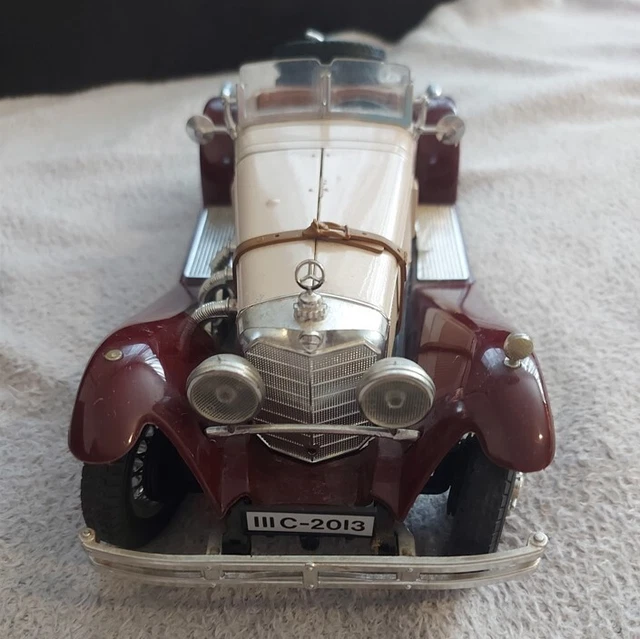 Bilder för 2260893. MODELLBIL, Mercedes Benz SSK 1928, 1:18, Burago, i originalkartong