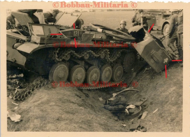 L256 WEHRMACHT PANZERKAMPFWAGEN II mit Turmtreffer Kennung Wappen