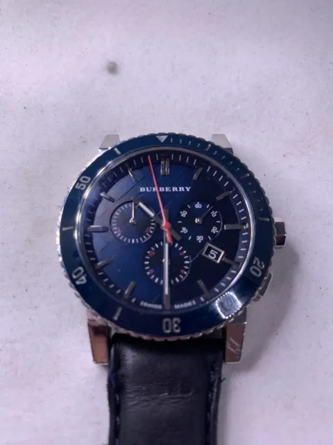 Burberry Bu9383 Quartz Analog Watch - Broken Strap