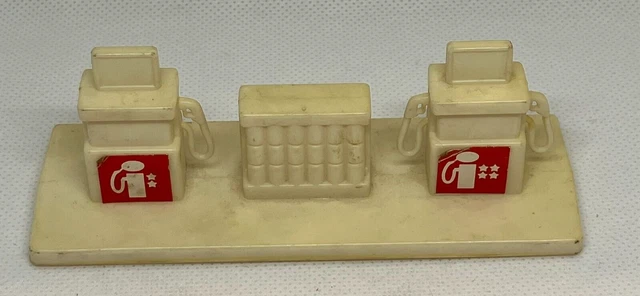 Vintage Tankstelle Vorplatz Benzinpumpen Kunststoff