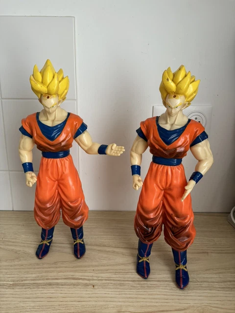 LOT DE 2 figurines Dragon Ball Banpresto Goku Piccolo personnage