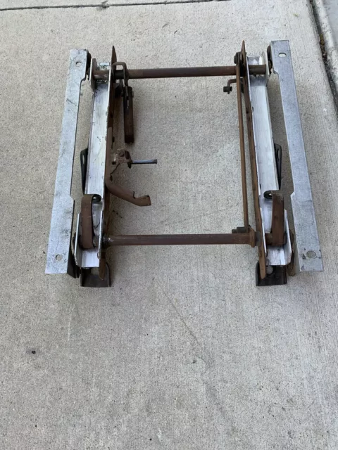 1994 1998 Ford Mustang Seat Track Bare Core No Motors Drivers Left Power 1992 1994 1998 Ford Mustang Seat Track Bare Core No Motors Drivers Left Power 1992