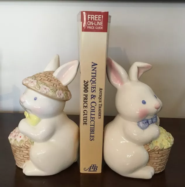 Vintage  Ceramic Rabbit Bunnies Bookends Easter Decor