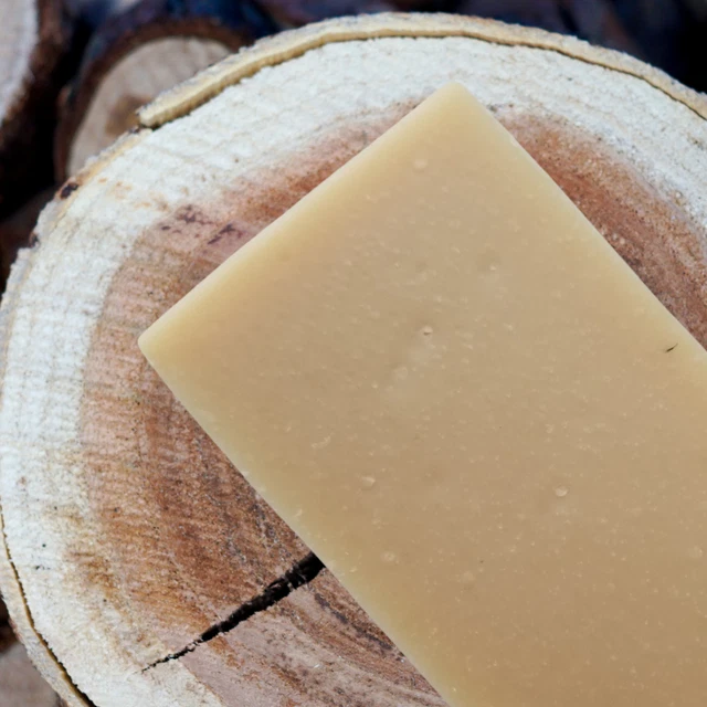 Jabón bar artesanal hecho a mano de baya cereza salvaje Bigfoot Smell