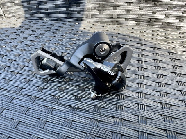 DESVIADOR TRASERO SHIMANO 105 RD-5701 10 velocidades negro EUR 20