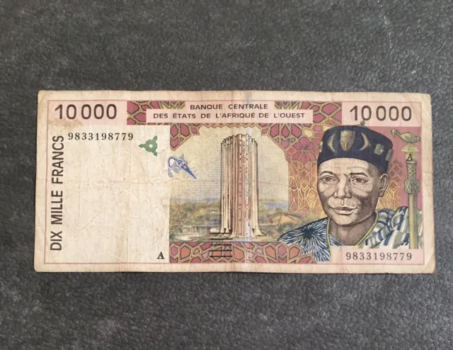 Billet BCEAO Côte D’Ivoire 10000 Francs no 9833198779