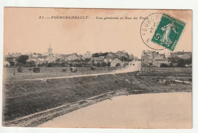 FOURCHAMBAULT - Nievre - CPA 58 - vue generale rue du Pont - pli en bas à gauche