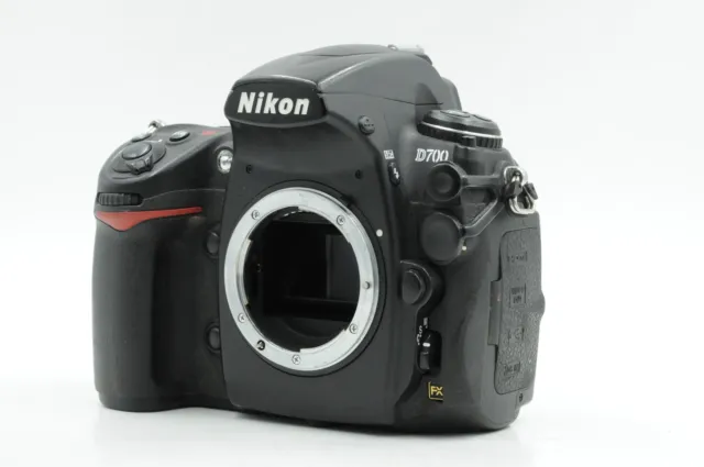 Nikon D700 12.1MP Digital SLR Camera Body [Parts/Repair] #085 2