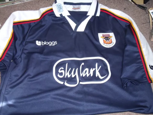 Bradford Bulls Rugby League Away Shirt Adults M Bloggs Skylark