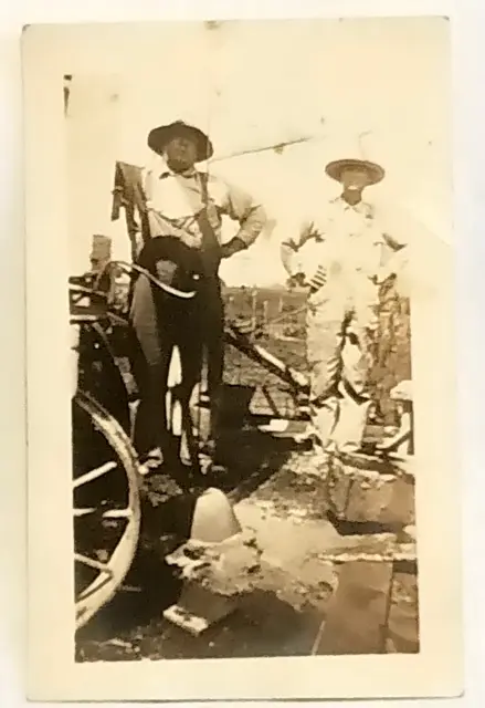 Antique B&W Oil Well Drilling RPPC Post Card Roughneck Derrick Rig Pump Photo