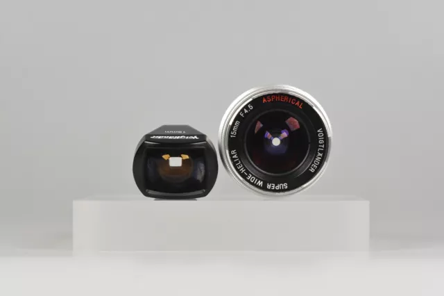 Voigtländer Super Wide-Heliar 4.5/15 - Sucher 15mm - M39 - Zubehörpaket