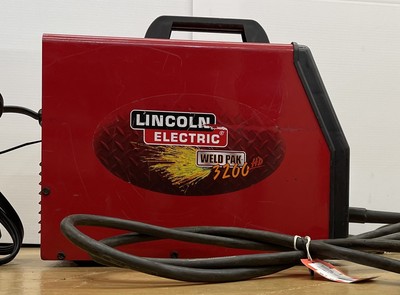 Lincoln Electric WELD PAK 3200HD    -   **LOCAL PICKUP ONLY**