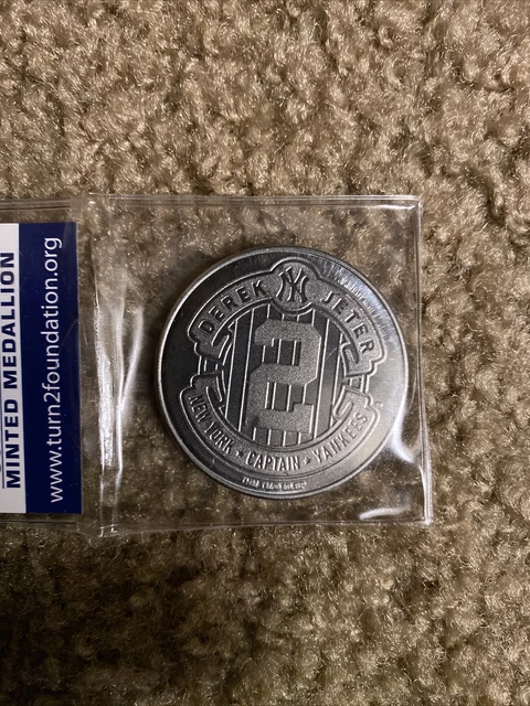 Derek jeter minted medallion commemorative $5.00