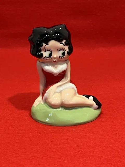 Betty Boop Figurine By Wade 1996 King Features Limited Edition 2000