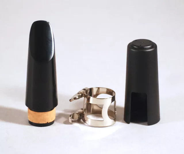 Basic Bb Clarinet Mouthpiece, Ligature and Cap