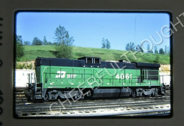 Original '84 Kodachrome Slide BN Burlington Northern 4061 RS3 Fresh Paint? 18Z60