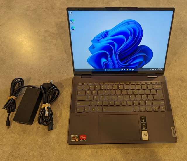 Lenovo Yoga 7 14ARB7 (AMD Ryzen 5 6600U, 512GB NVMe SSD, 16GB DDR5 RAM, OLED)