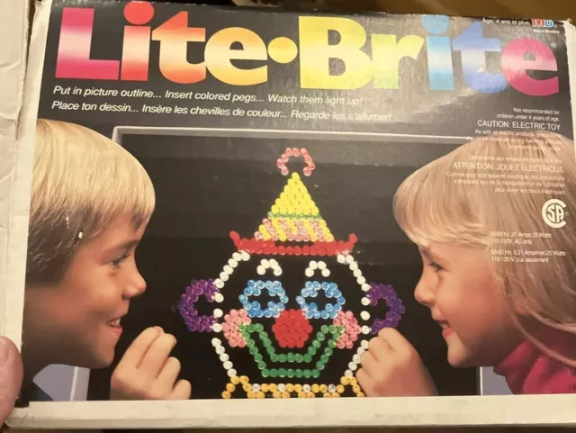 Vintage 1990 LITE-BRITE by Milton Bradley with Pegs & Patterns- tested and works