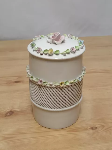 Vintage Mollica Capodimonte Ceramic Porcelain 6.5" Woven Basket Jar With Lid