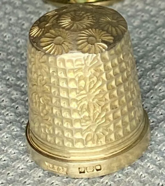 THIMBLE Hallmarked Sterling Silver Birmingham 1934 hallmark  James Swann & Sons