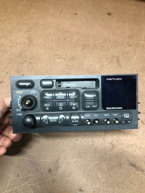 OEM 95-02 GMC Sierra Tahoe Silverado Radio Receiver Audio Cassette Tape Player