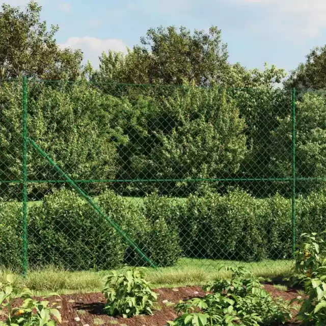 Green PVC-Coated Galvanized Steel Chain Link Fence Set with Spike Anchors