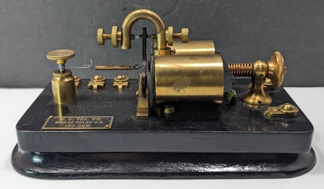 Vintage W.U. Tel. Co. Morse Relay 4-B 150 Ohm Wood Cast Base Railroad Railway