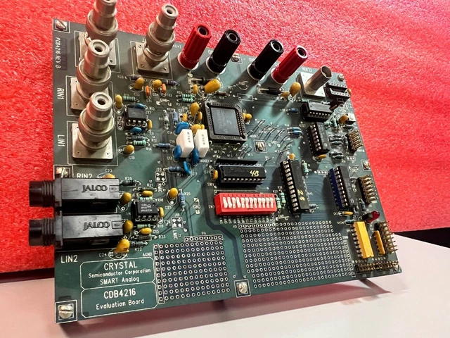 Crystal Cdb4216 Semiconductor Smart Analog Evaluation Board