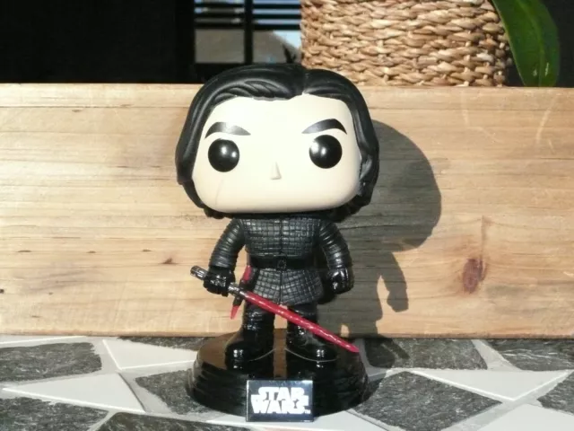 funko pop star wars  kylo ren comme neuf sans emballage