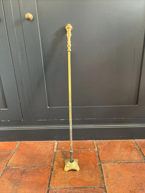 Poker antiguo de latón liso de colección con soporte chimenea compañero ENVÍO GRATUITO