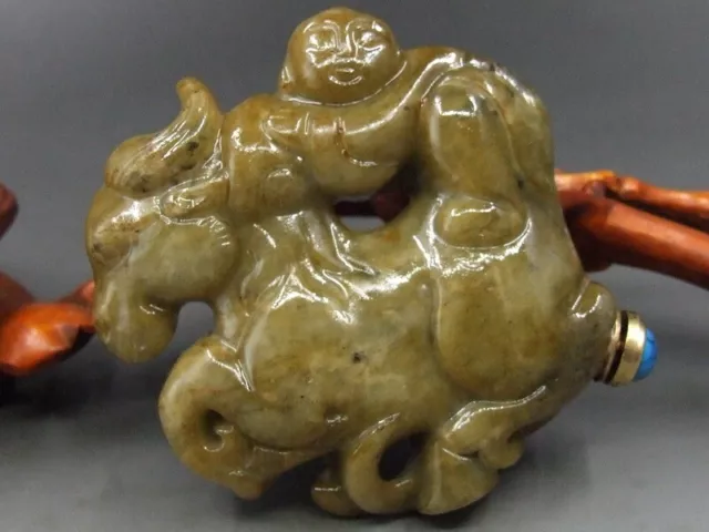Beautiful Rare Hand Carved Chinese Jade Snuff Bottle "Horse monkey"21451