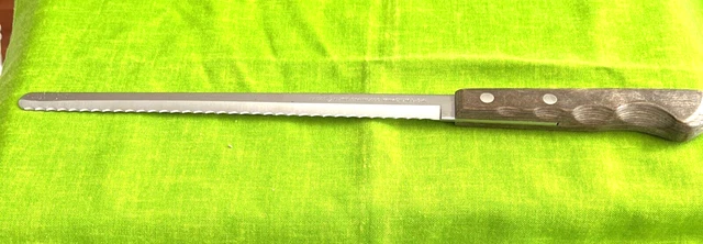 Vtg EKCO Arrowhead Flint Stainless Vanadium Bread Knife USA 9" Serrated Blade